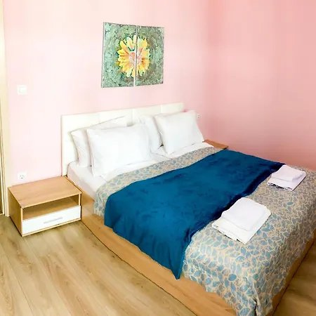 Location !!free Parking!! 