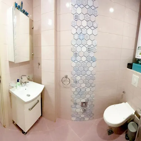 Location !!free Parking!! 