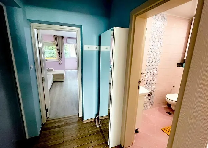 Location !!free Parking!! 