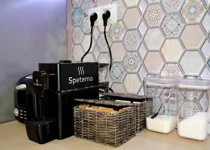 Location !!free Parking!! 