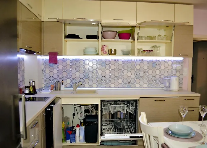 Location !!free Parking!! 